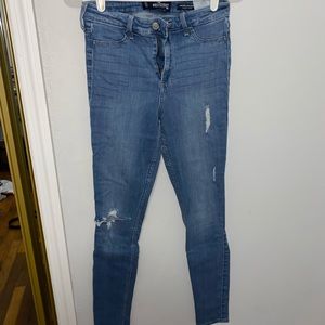 ripped hollister jeggings